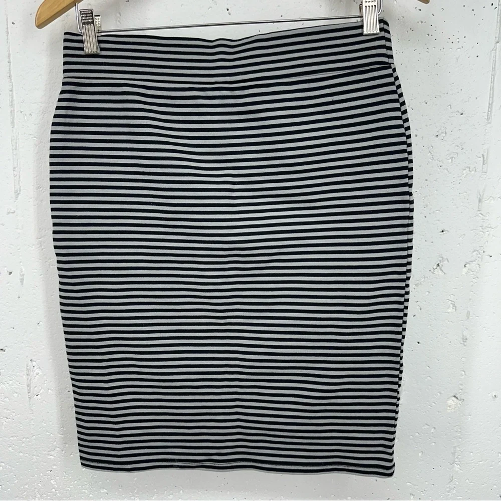 Toad&Co Women's Size Small Paseo Black Gray Striped Stretch Skirt